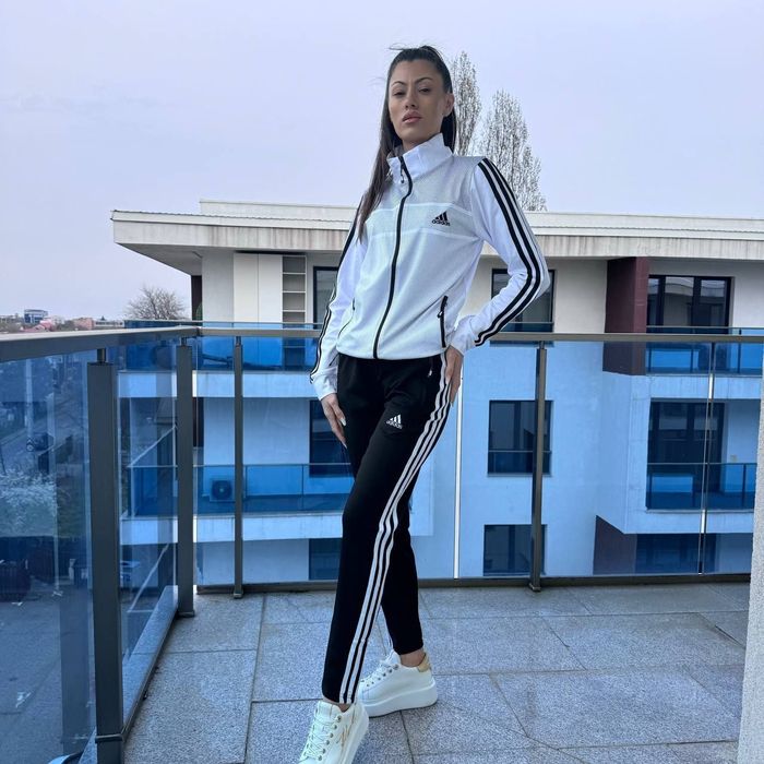 Treninguri damă culori diferite