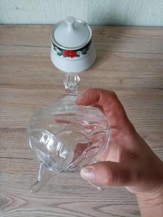 Продам Сахарницу