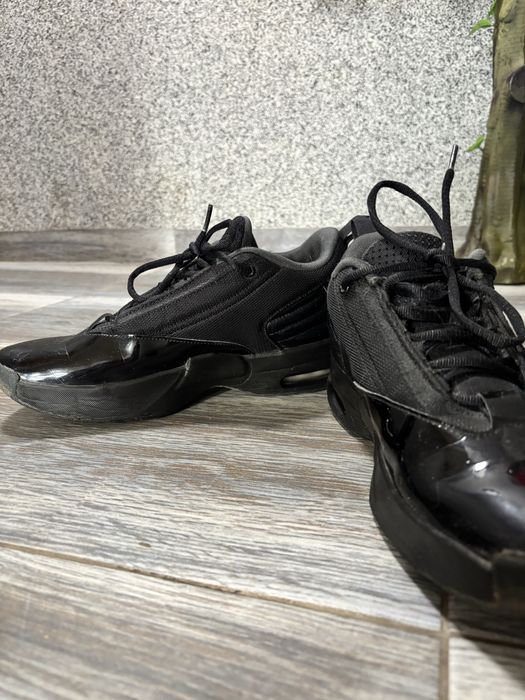 Jordan Max Aura 6