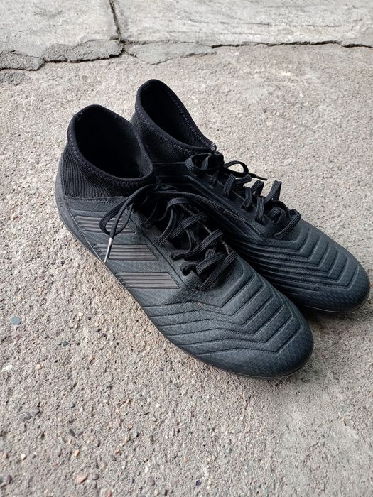 Продаются бутсы, торг