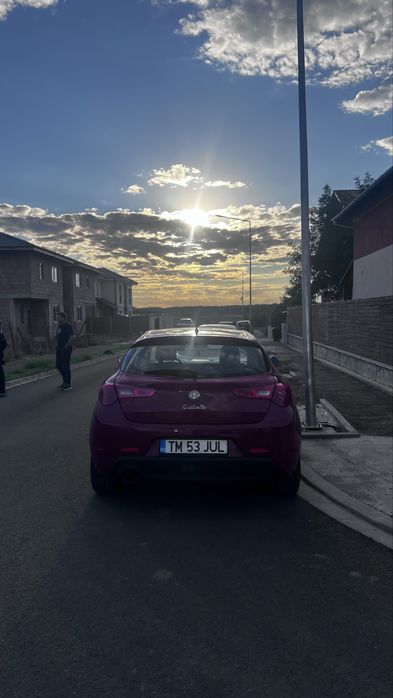 ALFA ROMEO Giulietta 2011 — imagine 4
