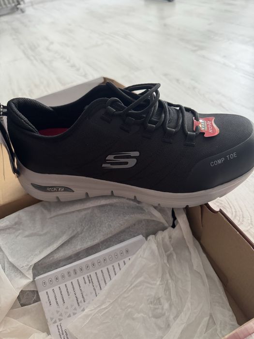 Adidasi lucru SKECHERS