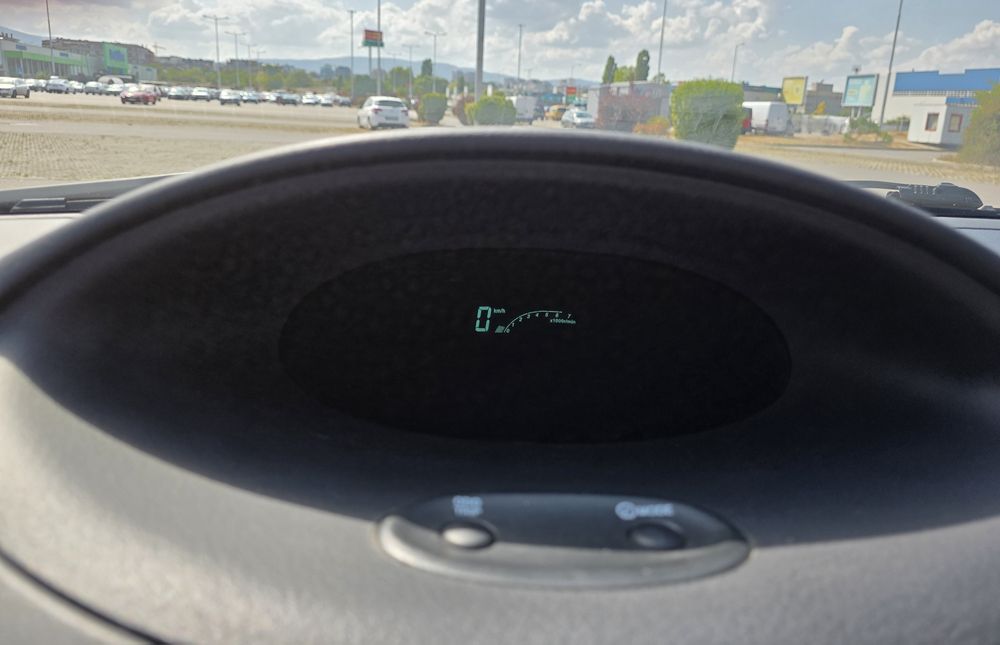 Toyota Yaris бензин