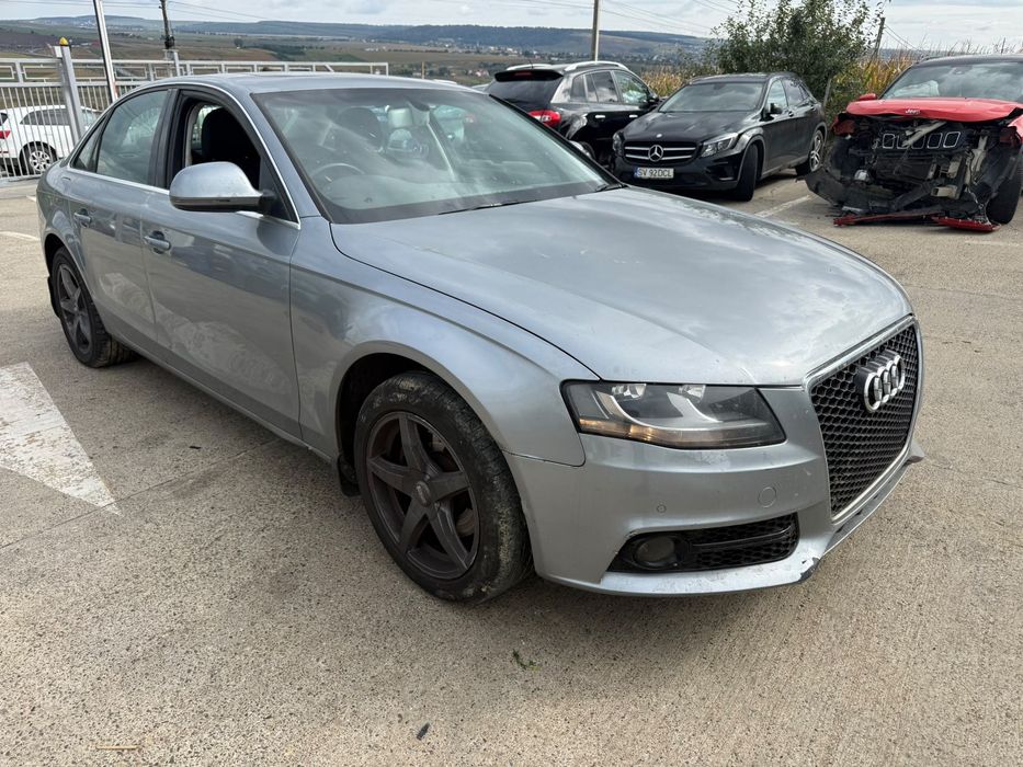 Dezmembrez Audi a4 b8 2009 Argintiu - LY7G 1.8 tfsi CDHB cutie automata LKS