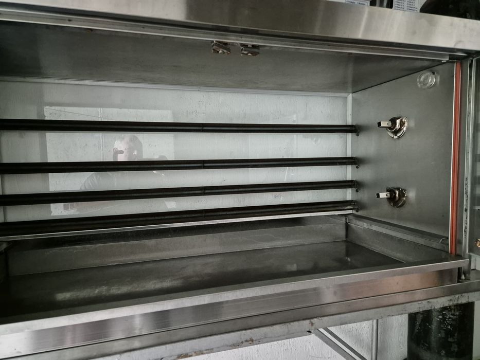 Професионален електрически грил за пилета