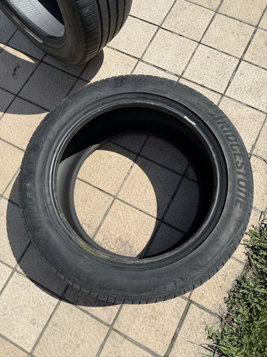 Продам резину BRIDGESTONE 255/50/R19