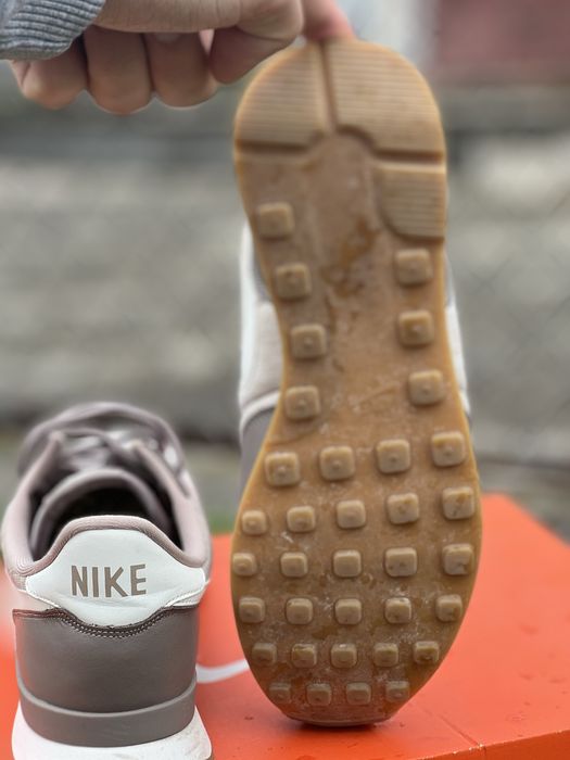 Nike Internationalist 41/26см