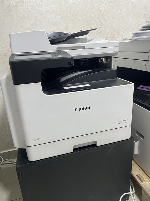МФУ Принтер Canon 2425i