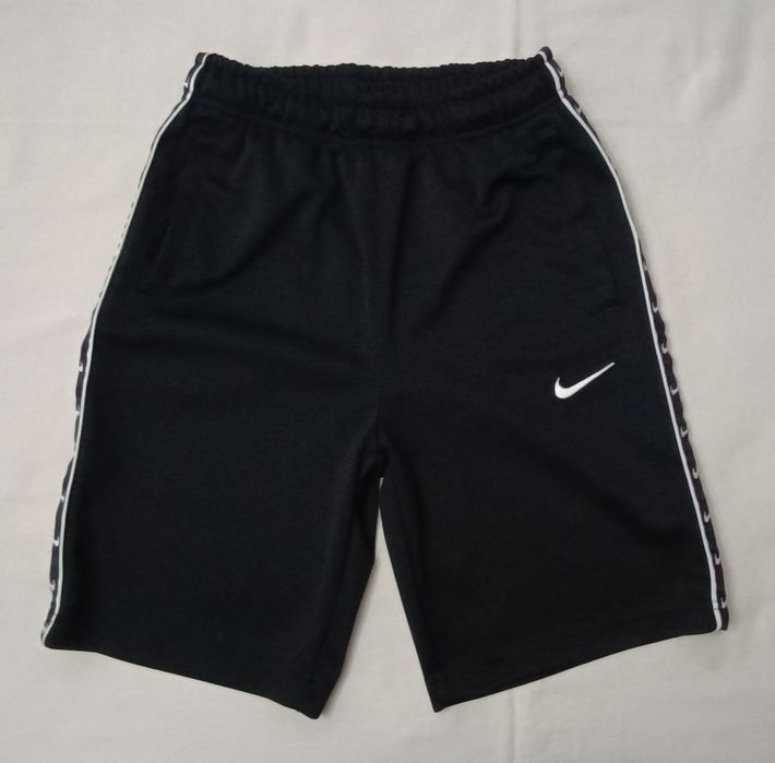 Nike NSW Repeat Shorts оригинални гащета ръст 147-158см Найк шорти