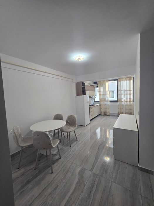 Închiriez apartament. Gheorghe Enescu