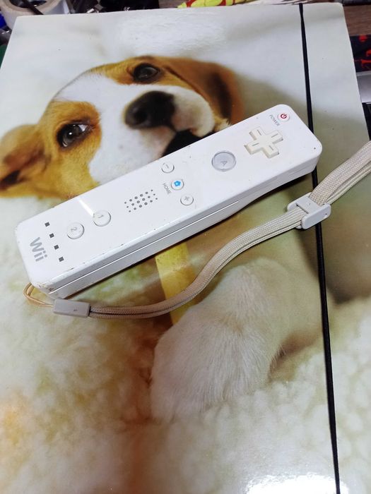 Telecomandă Nintendo Wii / Wii U (Wii Remote / Wiimote) – Stare Foarte Bună, pret mic