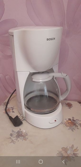 Продам кофеварку Bosch.