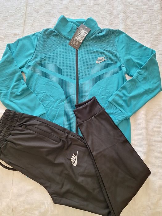 Анцуг детски  128,140,152, 164, 176см