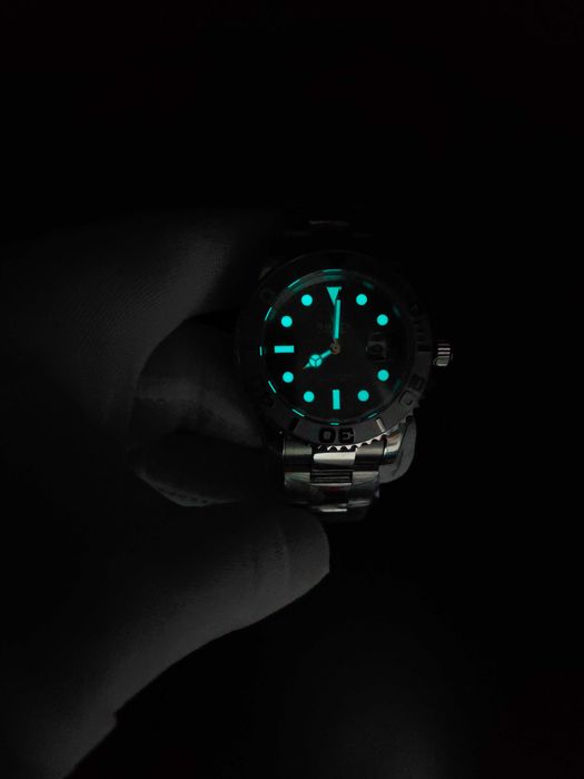 Rolex Yacht Master с 2 секунди отклонение