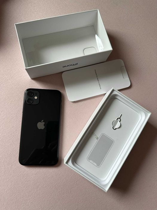 iPhone 11, 64 GB, Черен, като нов