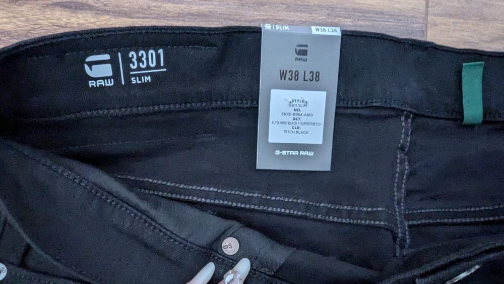 Blugi pt bărbați  , noi, nr 38