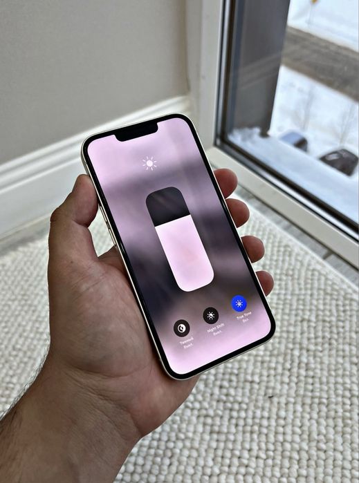 iPhone 13 128GB EAC в идеальном состоянии