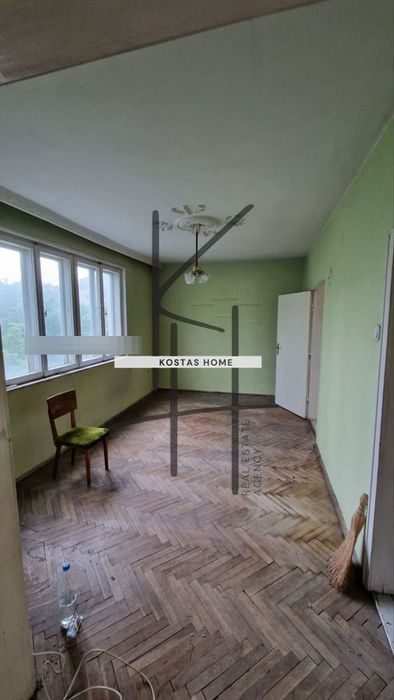Продава се Четиристаен апартамент в Варна, Колхозен пазар - 120 кв.м за 1534 €/кв.м - Снимка #2