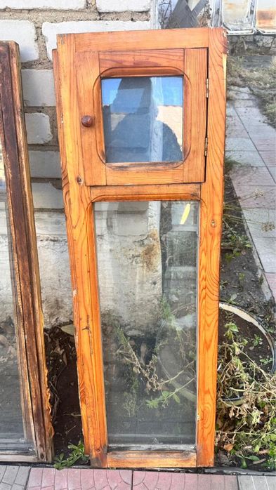 Окно из дерево сосны