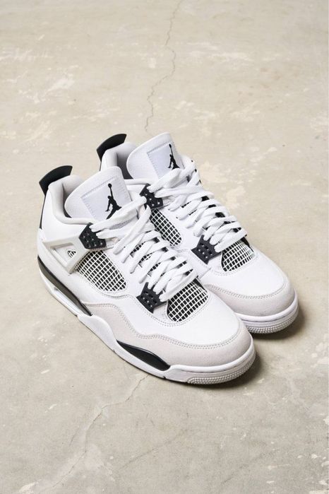 AİR Jordan 4 Retro “MİLİTARY Black”