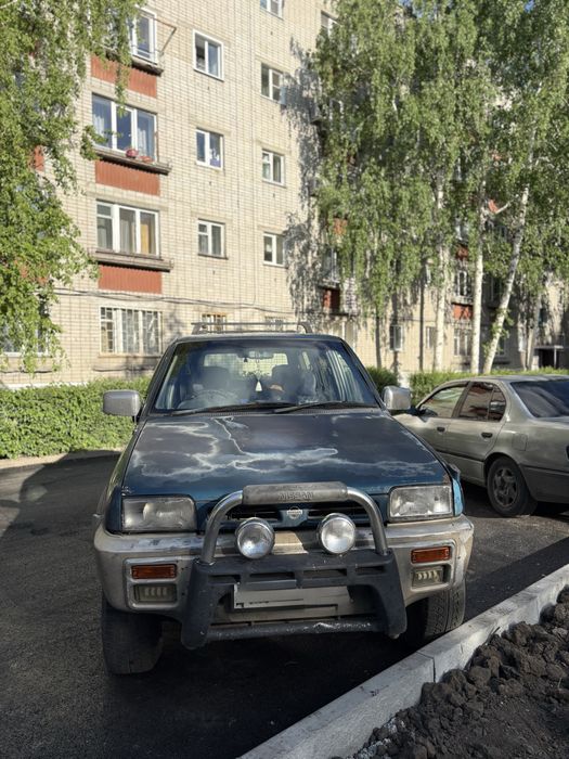 Nissan Mistral продаётся