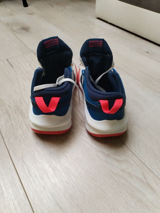 Маратонки Nike 38 номер