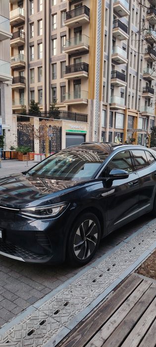 Volkswagen id4 pure+