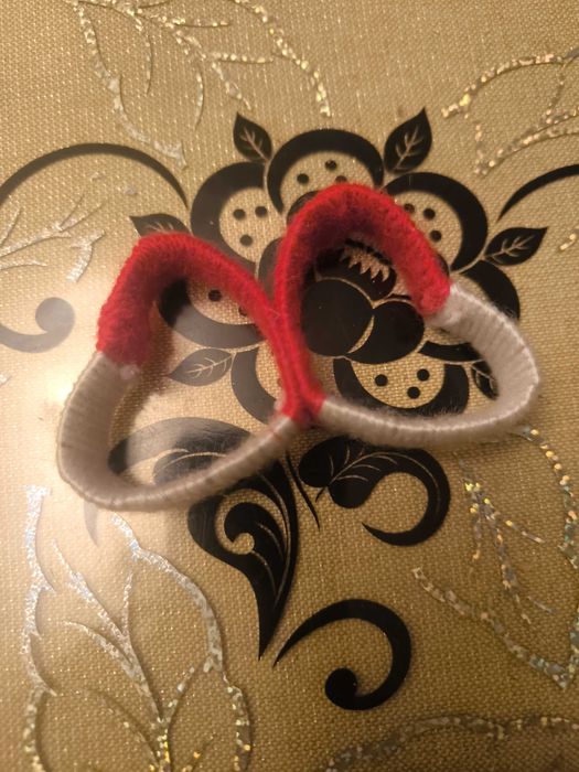 Ръчно направени мартеници