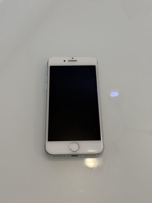 Vand Iphone 7, 32GB