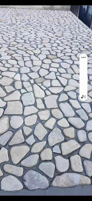 Piatra Naturala de Munte