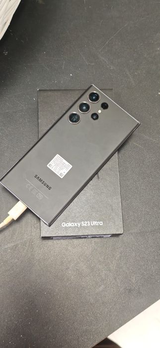Самсунг s23 ultra 12/256