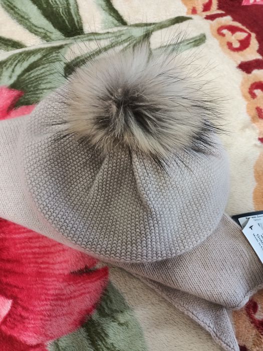 Берет с косынкой