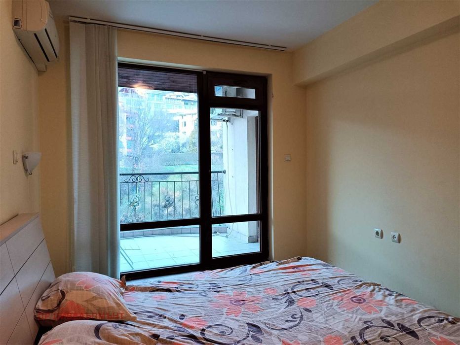 ТОП ОФЕРТА / До Марината с паркинг и басейн, Юг 4.2