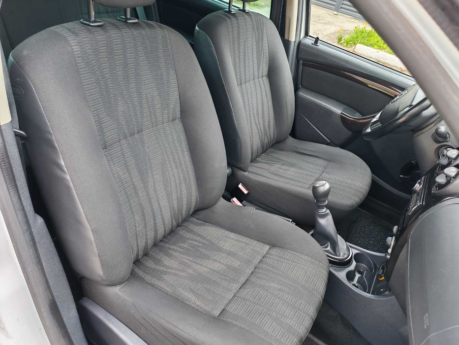 Dacia Duster 1.5 DCI, 110 CP, Climă, 6 Viteze, Euro 5