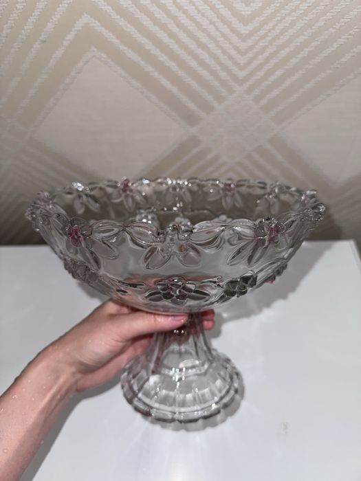 Фруктовница вместительная