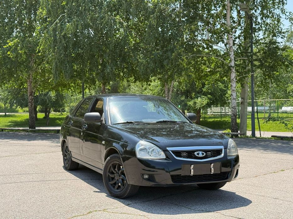 Авто  Лада Приора