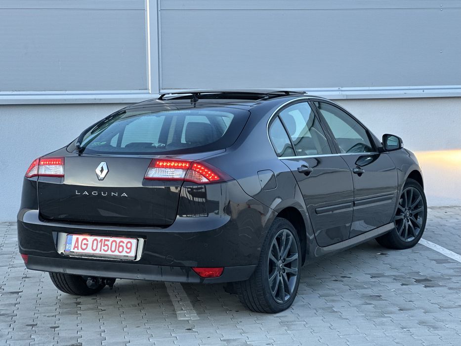 Renault Laguna 3 / Model Executive / 2012 / 1.5 dci - 110 cp / Panoramic / Alcantara