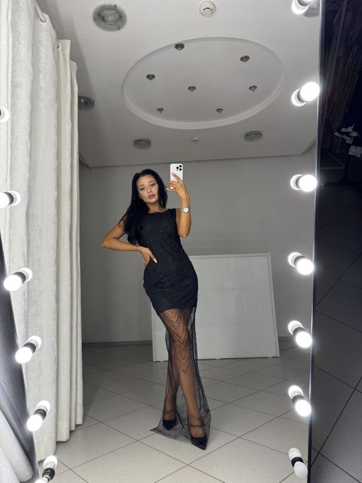 Официална  блестяща рокля