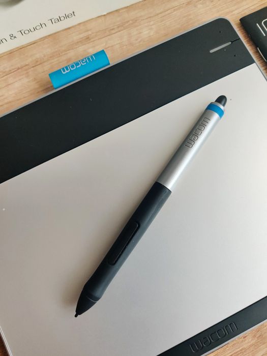 Tableta grafica Wacom Intuos