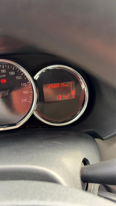 Dacia Lodgy Diesel 110 CP