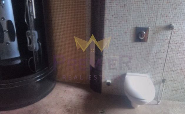 Дава се под наем Тристаен апартамент в Варна, Бриз - 120 кв.м за 510 € - Снимка #8