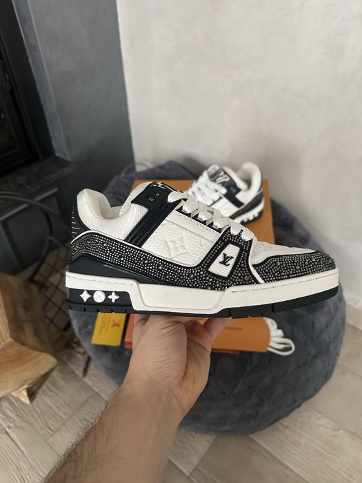 Louis Vuitton LV Trainers White Black Rhinestones