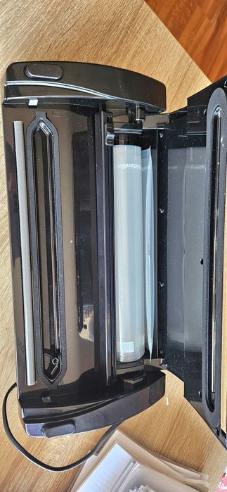 Вакуумен уред Tefal Vacupack Plus.     Модел: Tefal VT256070.