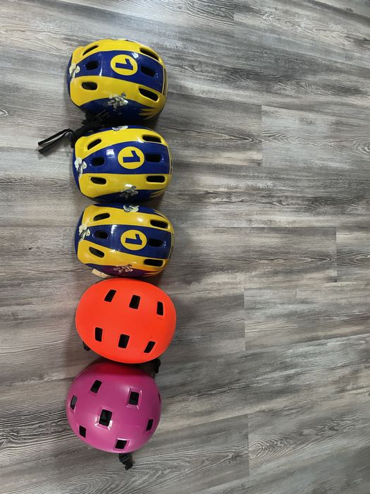 Casti bicicleta, trotineta, role