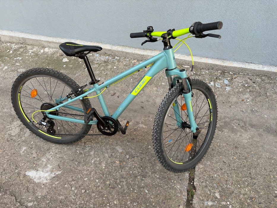 Bicicleta Cube 24 inche
