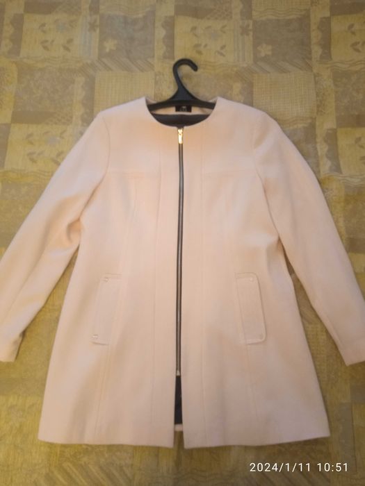 Одежда верхняя женская