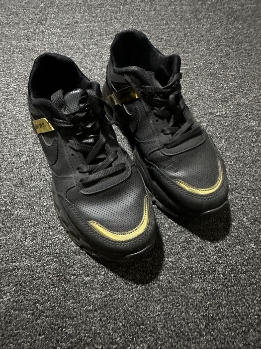 Женская обувь в хорошем состаянии б/у