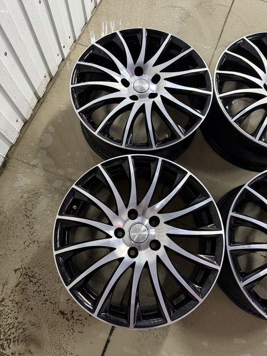 Комплект диаков R18. Состояние новых