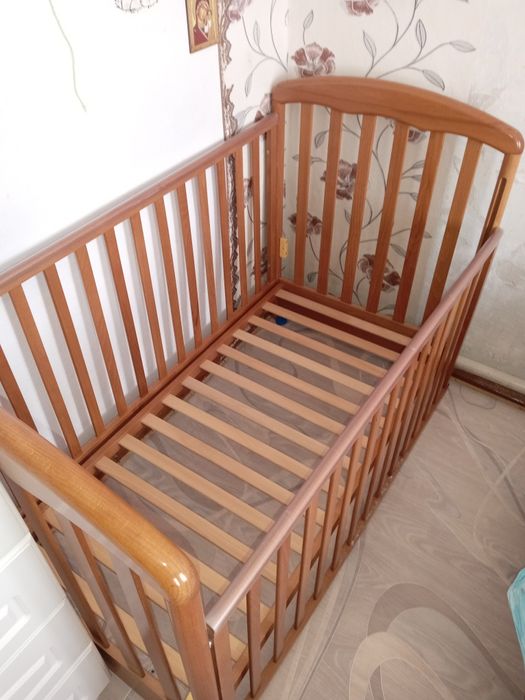 Детская кроватка качалка