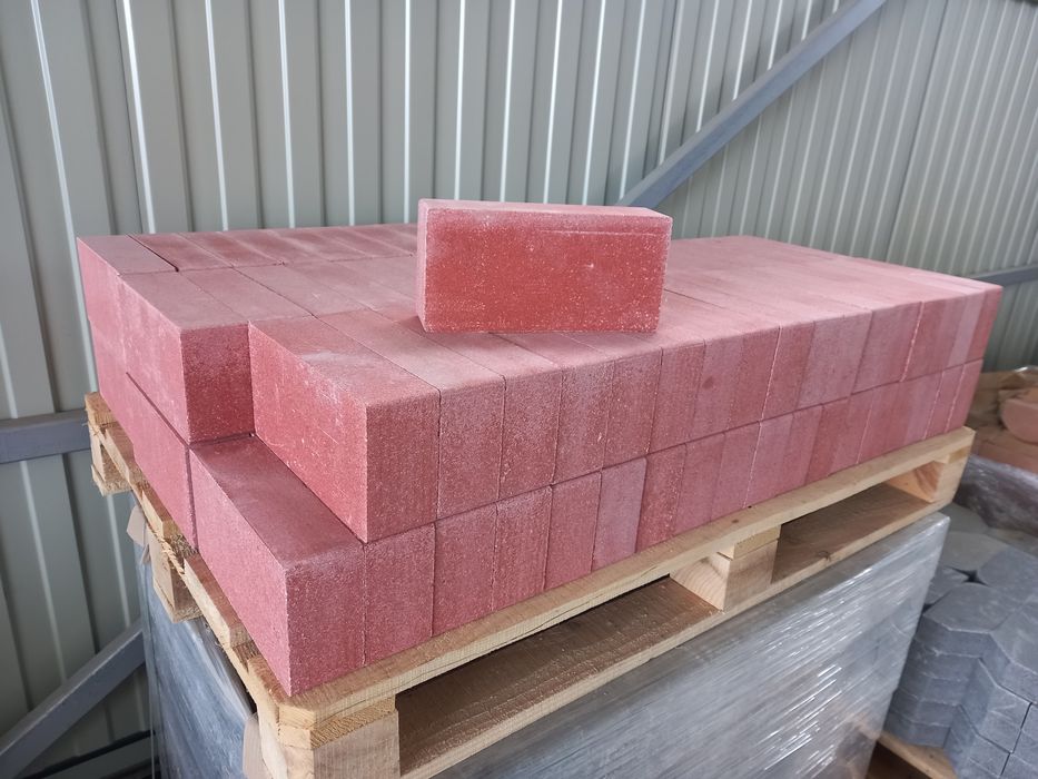 Caramida aparenta hiperprestata